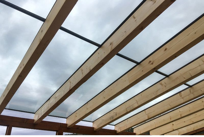 Fixed Roof Pergola vs Bioclimatic Roof